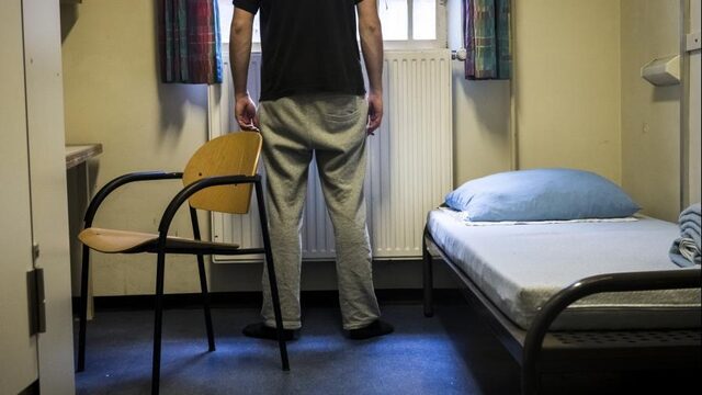 IS'ers in Nederland na half jaar weer vrij met een enkelband? 'Nee, dat is overdreven'