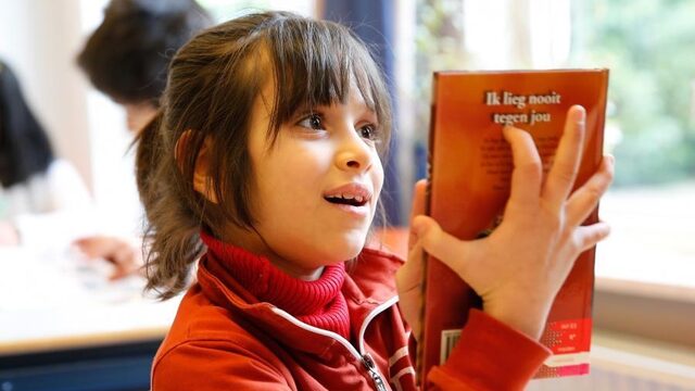 'Verplicht kinderen om te lezen!'
