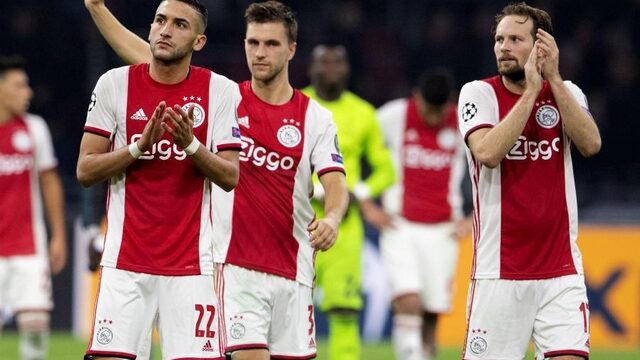 Aanvallend onmachtig Ajax in slotfase onderuit tegen Chelsea