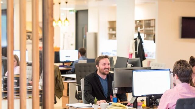 Stand.nl: Het vaste contract moet weer de norm worden