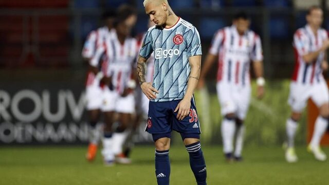 Ajax speelt gelijk tegen Willem II op doordeweekse eredivisie-avond