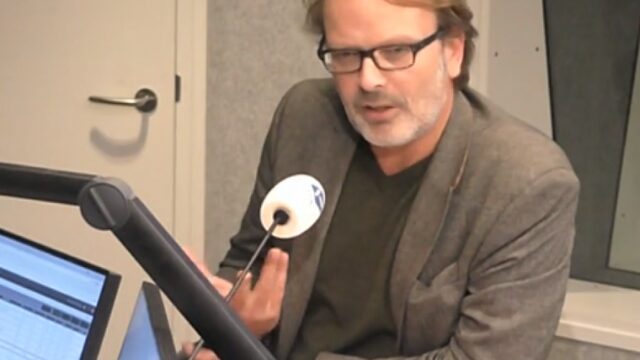 Schelden en doodsbedreigingen: wat bezielt de online-moraalpolitie?