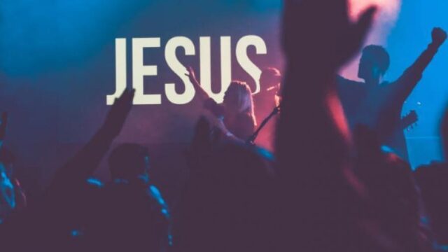 Ontkerkelijking in Nederland: 'De marketing van de kerk moet beter'