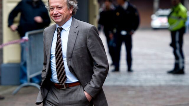 'Rutte moet voorbeeld nemen aan Berlusconi'