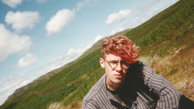 Nieuw: de podcast 'Waarom' van Eva Moeraert