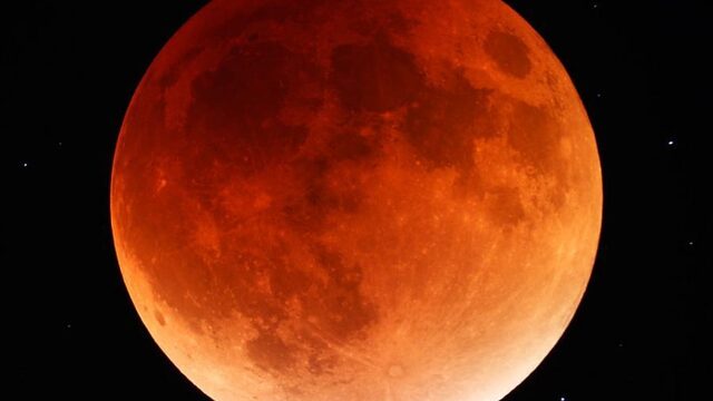 Tips om de totale maansverduistering niet te missen