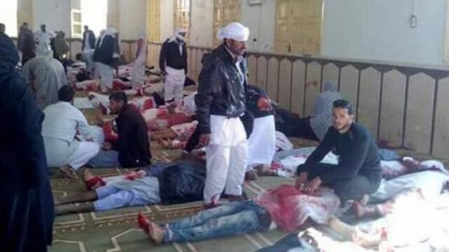 Meer dan honderd doden bij aanval op moskee in Egypte