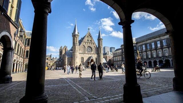 Tweede Kamer komt mensen tekort om werk goed te doen