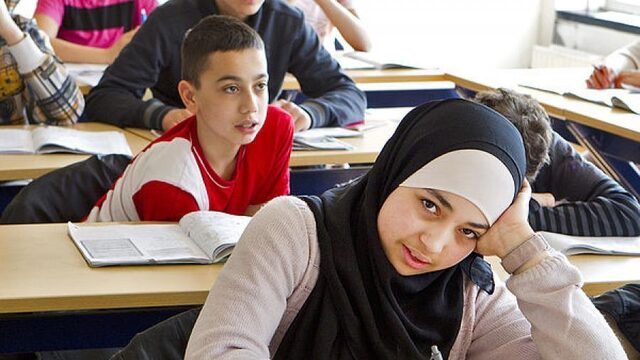 Meerderheid voor afschaffen van onderwijs op basis van religie