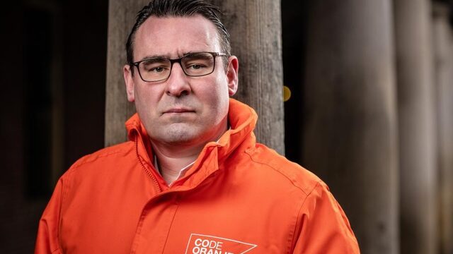 Richard de Mos van Code Oranje beticht Rutte van machtsmisbruik