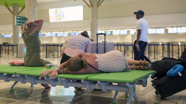 Thomas Cook Nederland en Neckermann schrappen alle vertrekkende vluchten, reizigers in problemen