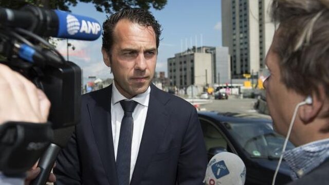 Schippers: niet zwartepieten in eiercrisis