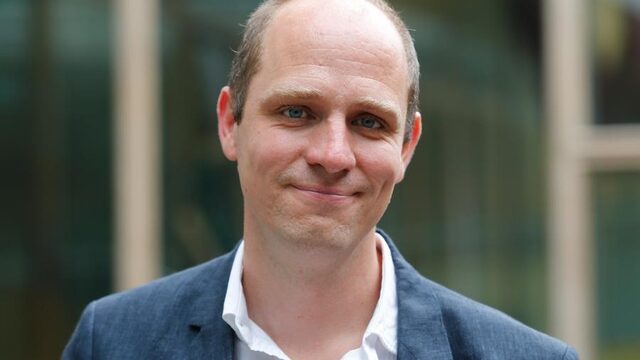 Peter R. de Vries: 'Verhaal Jelle Brandt Corstius niet geloofwaardig'