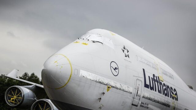Er stijgt geen vliegtuig op, toch doet Twente Airport goede zaken