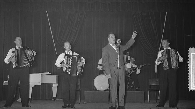 'Alles wat Johnny Jordaan zingt geloof je'