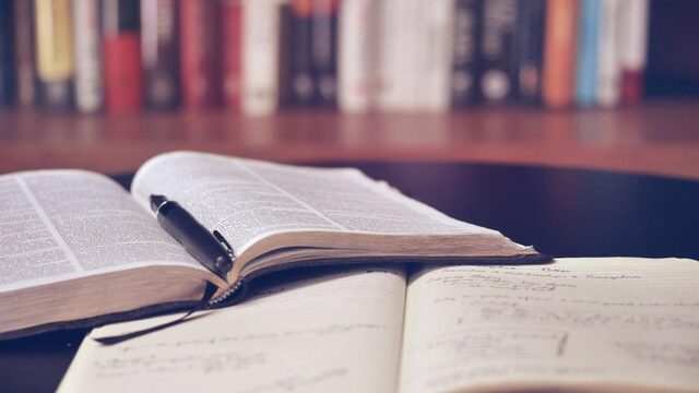 'Schande dat mbo studenten aflevert die niet goed kunnen lezen en schrijven'