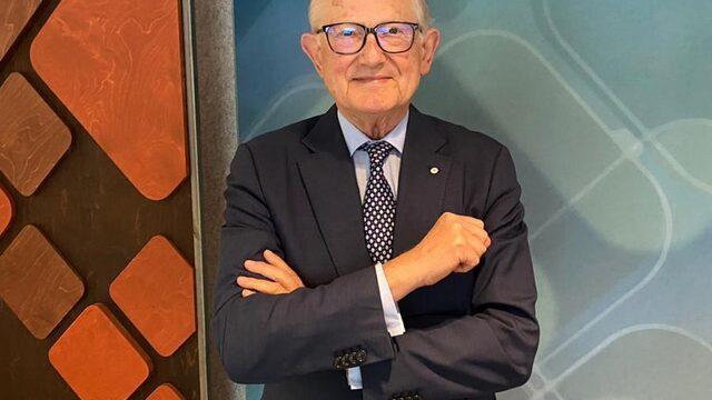 Pieter van Vollenhoven: 'geef boa vuurwapen'