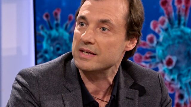 Arts en microbioloog Alex Friedrich waarschuwt: er komen nog corona-uitbraken