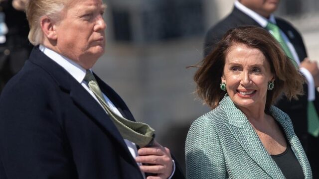 Podcast De Dag: waarom Trump niet hoeft te vrezen voor impeachment