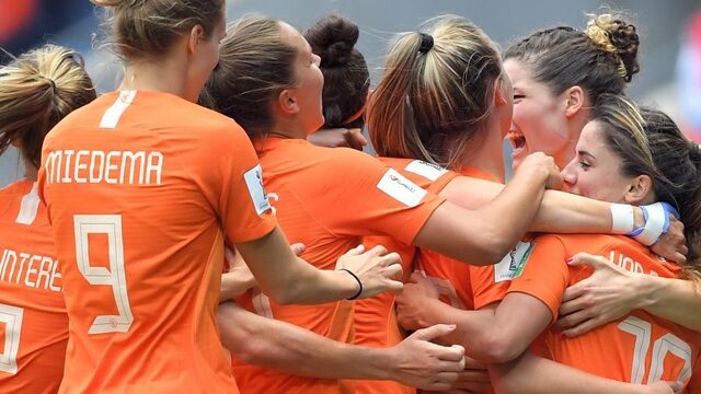 Luister Nederland-Japan live op NPO Radio 1