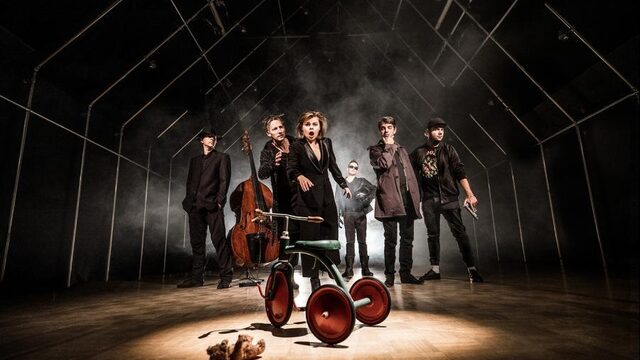 De Deense Detective: een theaterstuk speciaal voor radio