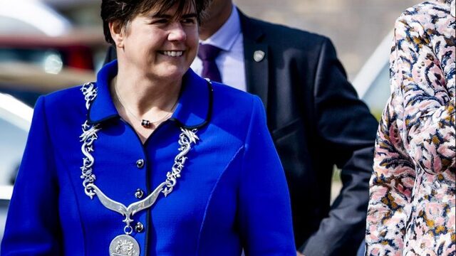 'Kabinet moet zich inzetten voor openhouden ziekenhuizen Flevoland'