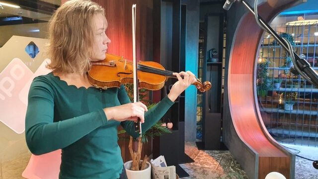 Violiste Emma van der Schalie heeft eindelijk haar eigen stok, nu nog haar droomviool
