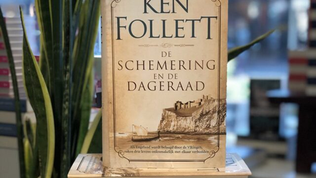 Waarom krijgt een bestsellerauteur als Ken Follett nauwelijks recensies?