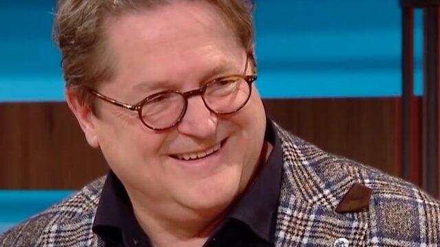 Andreas Voss tempert verwachtingen over Moderna-vaccin: 'Uitrollen duurt lang'