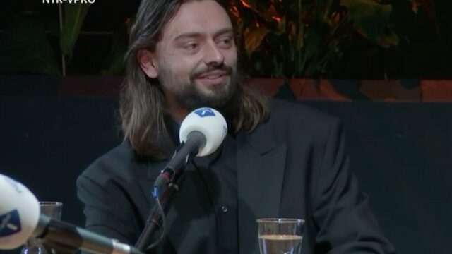 Cabaretier Stefano Keizers: 'Het is een oorlogsjaar, mensen hebben behoefte om te lachen'