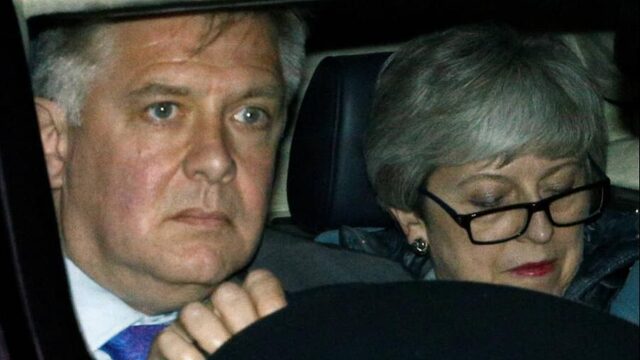 Lagerhuis trekt meer macht uit handen May en gaat stemmen over brexit-plan-B