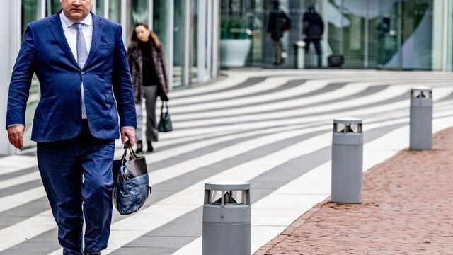 ‘Henk Otten schoof zichzelf vaker geld toe en Baudet wist dat’