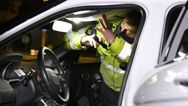 Politie: 'Maak inbouwen verborgen ruimtes in auto’s strafbaar'