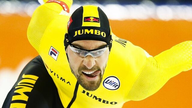 Kjeld Nuis en Letitia de Jong pakken nationale sprinttitels in Thialf