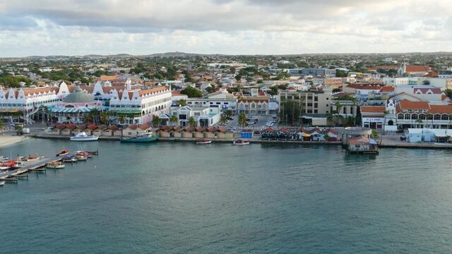 Aruba beperkt journalisten in coronacrisis: 'Geen vitaal beroep'