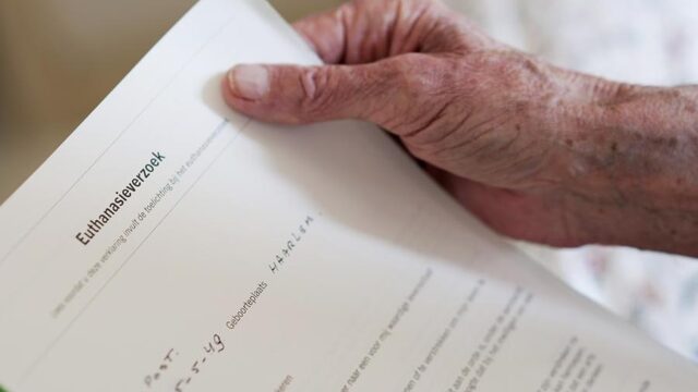 Stand.nl: Euthanasiezaken horen niet voor de strafrechter