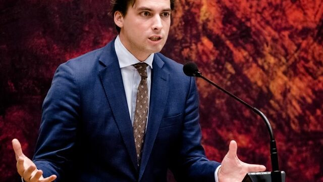 Nieuwe sloten, tweets, een brandbrief: moeten media elk detail rond FvD verslaan?