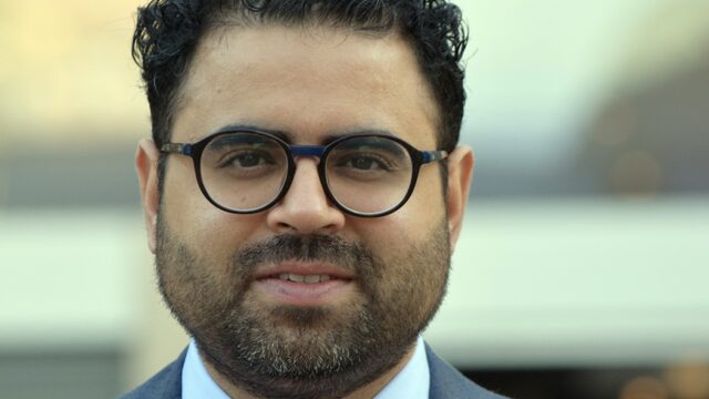 Europarlementariër Chahim: dwanglicenties voor vaccinreuzen uitweg uit crisis