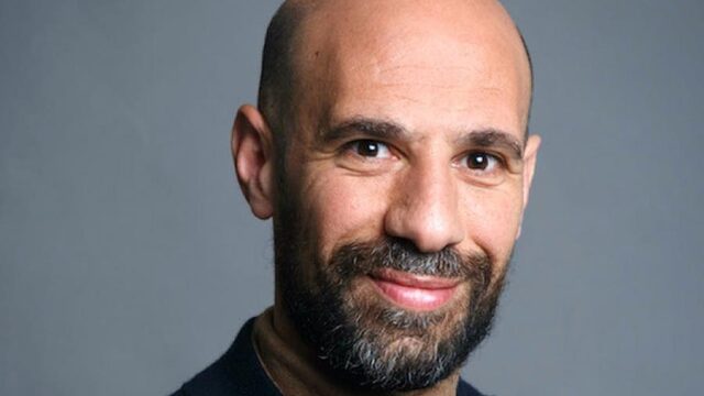 'Laten we allemaal Amanda Gorman vertalen en zo een gedeeld verleden overwinnen'
