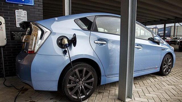 Feit of fictie: In Nederland vind je het makkelijkst een elektrische laadpaal
