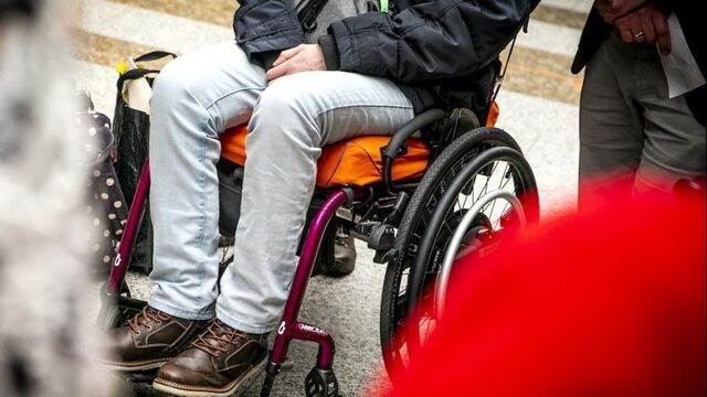 Dwarslaesie-patiënt Juan kon zijn ouders weer in de ogen kijken: 'Dat is onbetaalbaar'