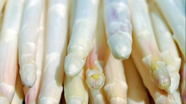 Asperges koken voor de koning: een droom die uitkomt voor Dick Middelweerd