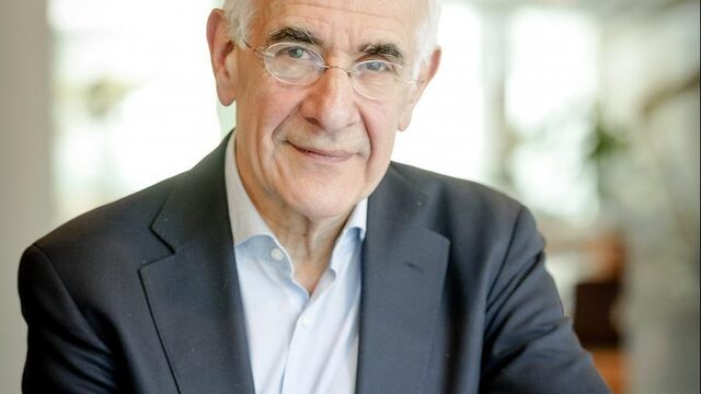 Het Groot Dictee der Nederlandse Taal keert terug op NPO Radio 1