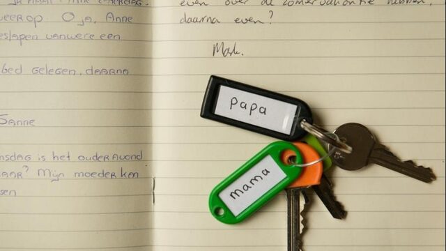 Podcast De Dag: Als je door corona je kind niet meer mag zien