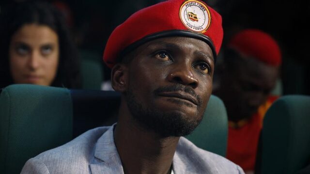 Reggaezanger Bobi Wine doet gooi naar Oegandese presidentschap