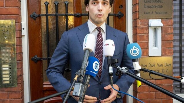 Gapend gat op rechts zorgt voor explosieve groei nieuwe partijen: ‘Dat kunnen ze niet aan’