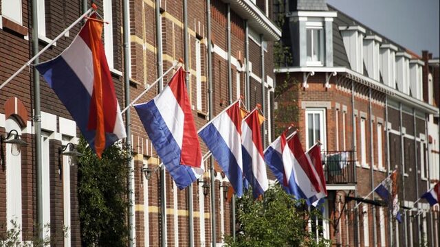 'Samen is het nieuwe alleen, u gaat alleen naar de kloten'