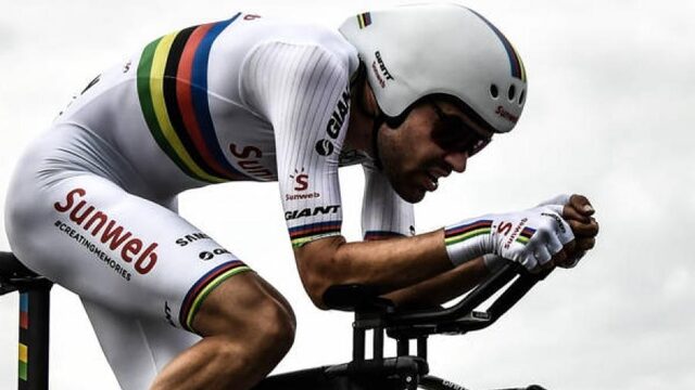Dumoulin wint tijdrit, maar kan Thomas niet uit gele trui rijden