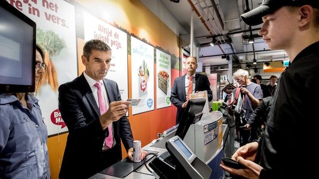 Kabinet strenger op online drankverkoop minderjarigen