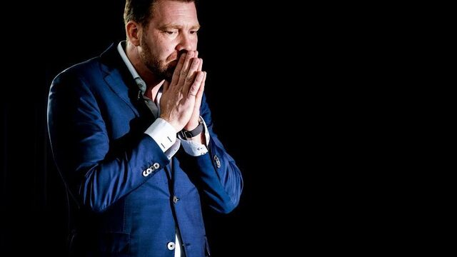 Sipke Jan Bousema blij met 'regenboogprovincie' Friesland: 'Regenboogvlag is symbool voor een veilige plek'